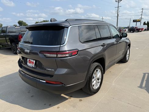 Used 2025 Jeep Grand Cherokee L Laredo w/ Luxury Tech Group I AWD/4WD image 37