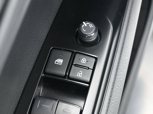 Used 2025 Toyota Camry XSE image 14