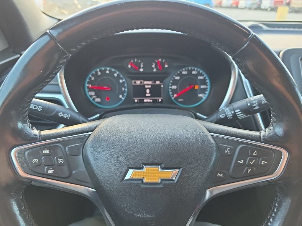 Used 2018 Chevrolet Equinox LT FWD image 8