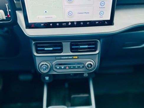 New 2025 Ford Maverick Lobo image 15