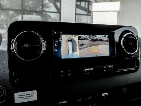 New 2025 Mercedes-Benz Sprinter 2500 image 17