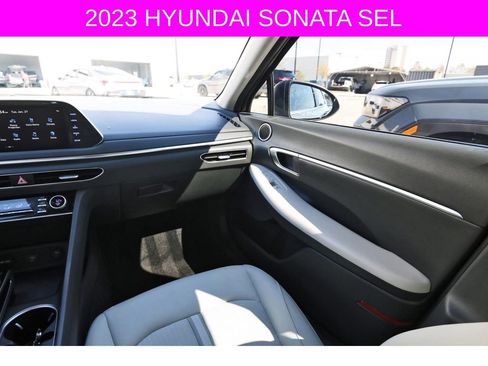 Used 2023 Hyundai Sonata SEL image 12