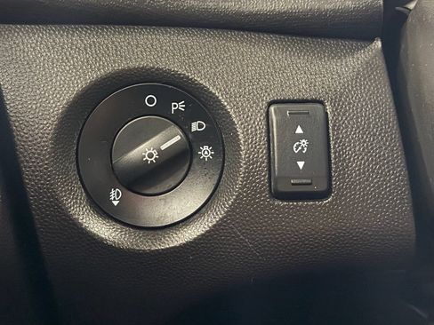Used 2019 Ford Fiesta SE w/ Equipment Group 201A FWD image 13