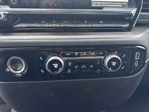 Used 2024 GMC Sierra 1500 SLT image 25