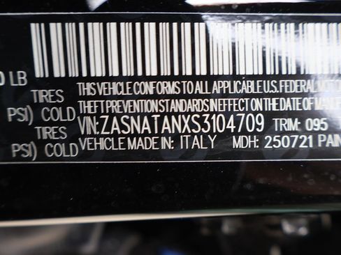 New 2025 Alfa Romeo Tonale w/ Premium Package image 42