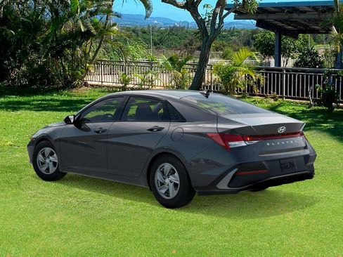 New 2026 Hyundai Elantra SE image 5