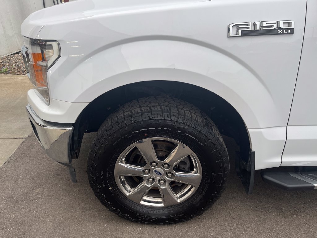 Used 2020 Ford F150 XLT w/ Equipment Group 302A Luxury AWD/4WD image 31