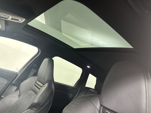 Used 2025 Audi SQ6 e-tron Premium Plus w/ Premium Plus AWD/4WD image 18