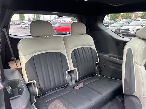 New 2026 Kia EV9 GT-Line image 17