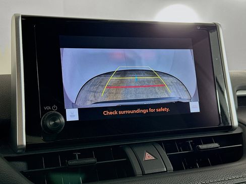 Used 2024 Toyota RAV4 XLE image 22