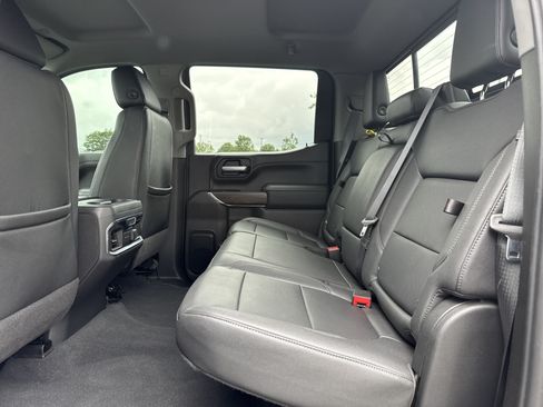 Used 2021 GMC Sierra 1500 SLT w/ SLT Premium Plus Package AWD/4WD image 29