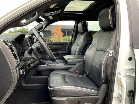 Used 2024 RAM 2500 Limited AWD/4WD image 13
