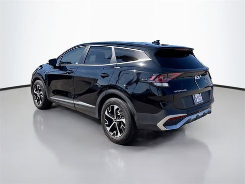 Used 2023 Kia Sportage EX image 5