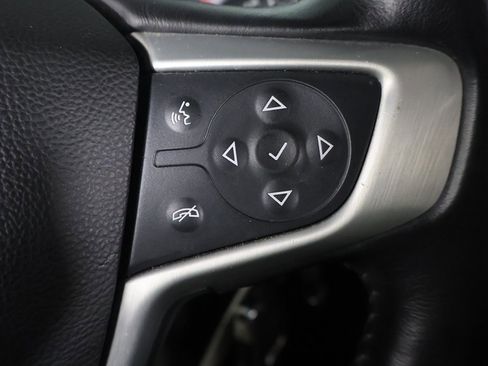 Used 2016 GMC Canyon SLT w/ Driver Alert Package image 31