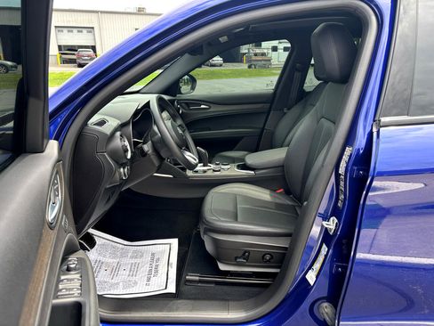 Used 2022 Alfa Romeo Stelvio Ti w/ Active Assist Plus Package image 9