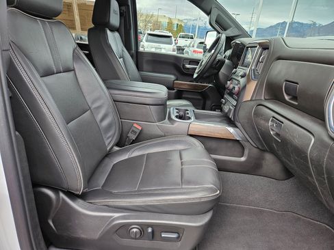 Used 2023 Chevrolet Silverado 2500 High Country image 32