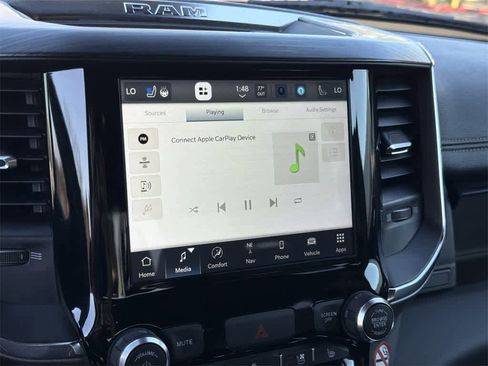 Used 2024 RAM 1500 Laramie image 19