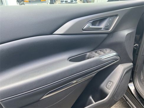 Certified 2025 Chevrolet Traverse LT image 22