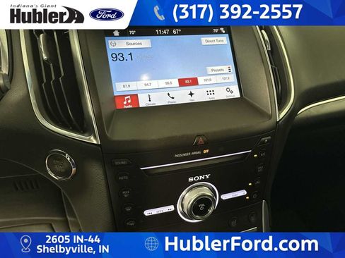Used 2018 Ford Edge Titanium w/ Equipment Group 301A AWD/4WD image 16