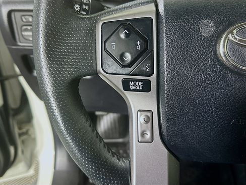 Used 2021 Toyota 4Runner SR5 Premium AWD/4WD image 16