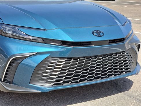 New 2026 Toyota Camry SE w/ Convenience Package FWD image 7