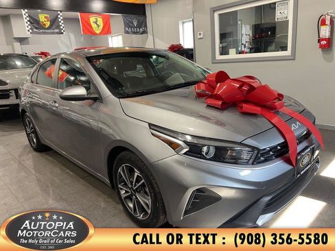 Used 2024 Kia Forte LXS FWD image 8