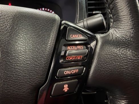 Used 2022 Nissan Frontier PRO-4X w/ Pro-4X Premium Package image 22