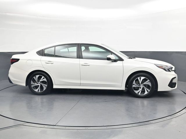 Used 2025 Subaru Legacy Premium AWD/4WD image 3