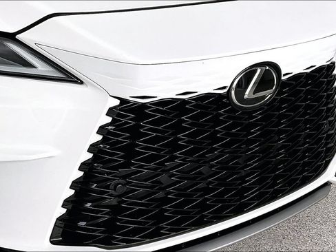 Used 2023 Lexus RX 500h F Sport w/ Accessory Package (2T) AWD/4WD image 38