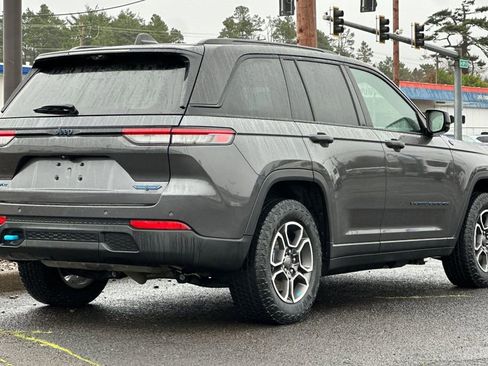 Used 2023 Jeep Grand Cherokee Trailhawk w/ Advanced Protech Group II image 3