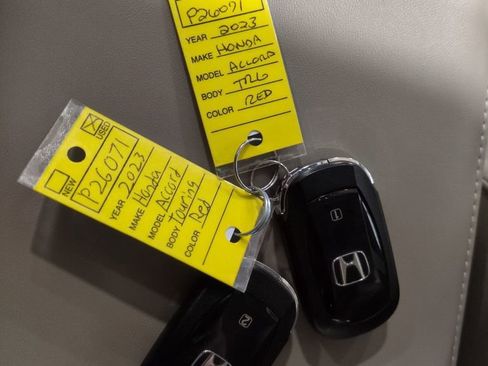 Certified 2023 Honda Accord Touring image 29