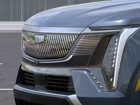 New 2026 Cadillac Escalade IQ Luxury 1 w/ LPO, Floor Liner Package AWD/4WD image 13