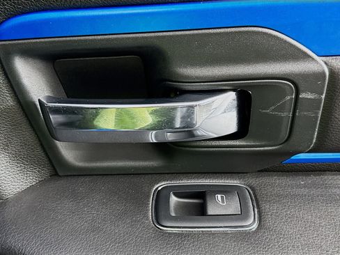 Used 2018 RAM 1500 Sport w/ Hydro Blue Sport Package image 30