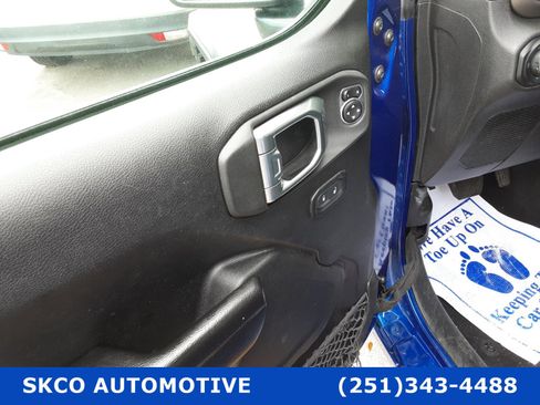 Used 2020 Jeep Wrangler Unlimited Sport S image 22