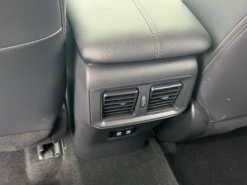 Used 2019 Toyota RAV4 Limited w/ Advanced Technology Package AWD/4WD image 18