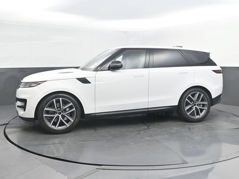 New 2027 Land Rover Range Rover Sport SE AWD/4WD image 2