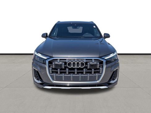 Used 2025 Audi Q7 3.0T Premium Plus AWD/4WD image 2