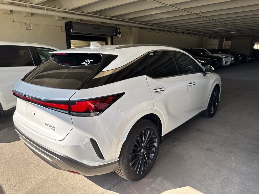 Used 2025 Lexus RX 350 Premium w/ Convenience Package AWD/4WD image 3