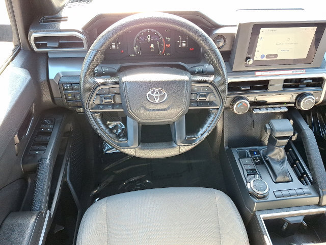 Used 2025 Toyota Tacoma SR5 AWD/4WD image 10