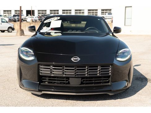 Used 2023 Nissan Z w/ Floor Mat Package (L93) RWD image 3