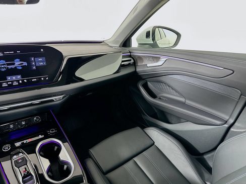 Used 2026 Audi A6 Premium Plus w/ Premium Plus Package AWD/4WD image 23