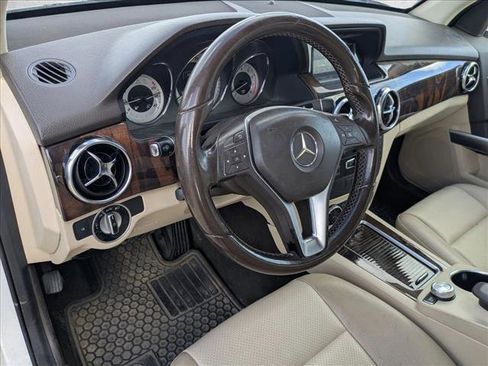 Used 2014 Mercedes-Benz GLK 350 2WD image 5