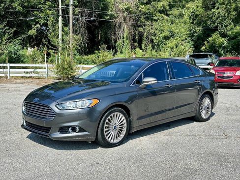 Used 2015 Ford Fusion Titanium FWD image 3