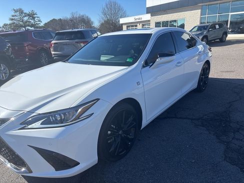 Used 2023 Lexus ES 350 F Sport image 12