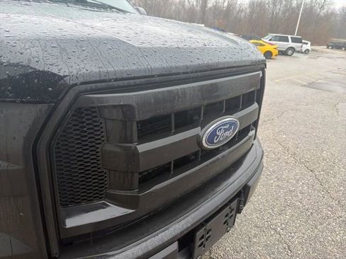 Used 2017 Ford F150 XL w/ Equipment Group 101A Mid image 9