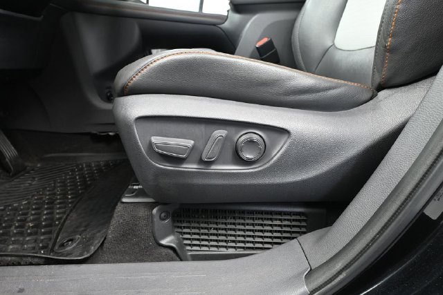 Used 2021 Toyota Sienna XSE FWD image 15