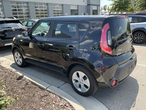 Used 2014 Kia Soul FWD image 14