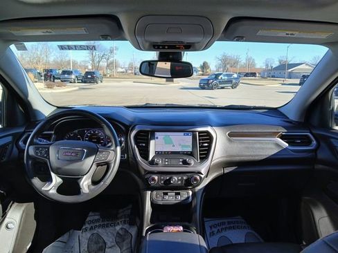 Used 2022 GMC Acadia AT4 image 31