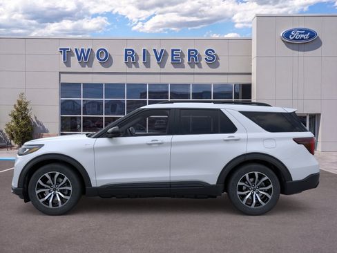 New 2026 Ford Explorer ST-Line AWD/4WD image 3