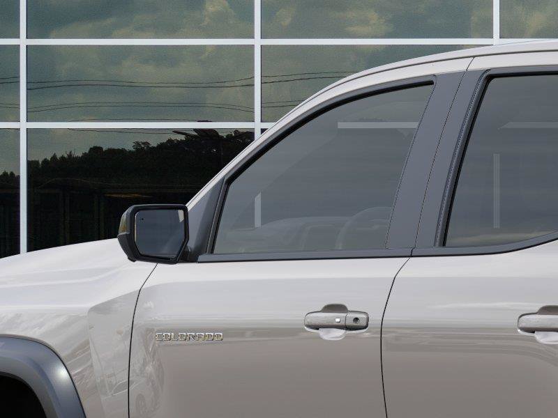 New 2026 Chevrolet Colorado ZR2 w/ Technology Package AWD/4WD image 12